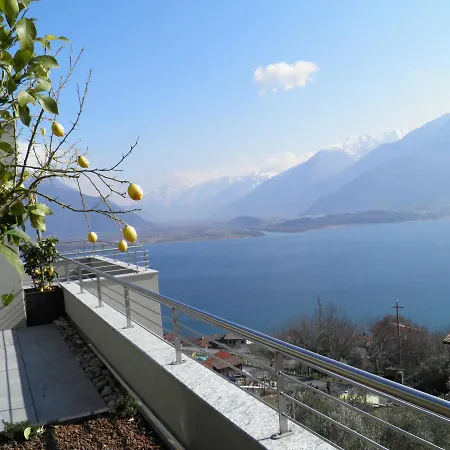 Valarin Napoli, Luxury & Wellness, * Vercana